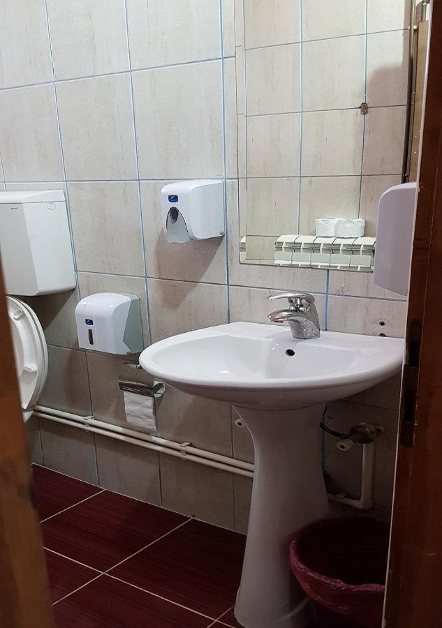 Guesthouse Mece Бело Поле Екстериор снимка