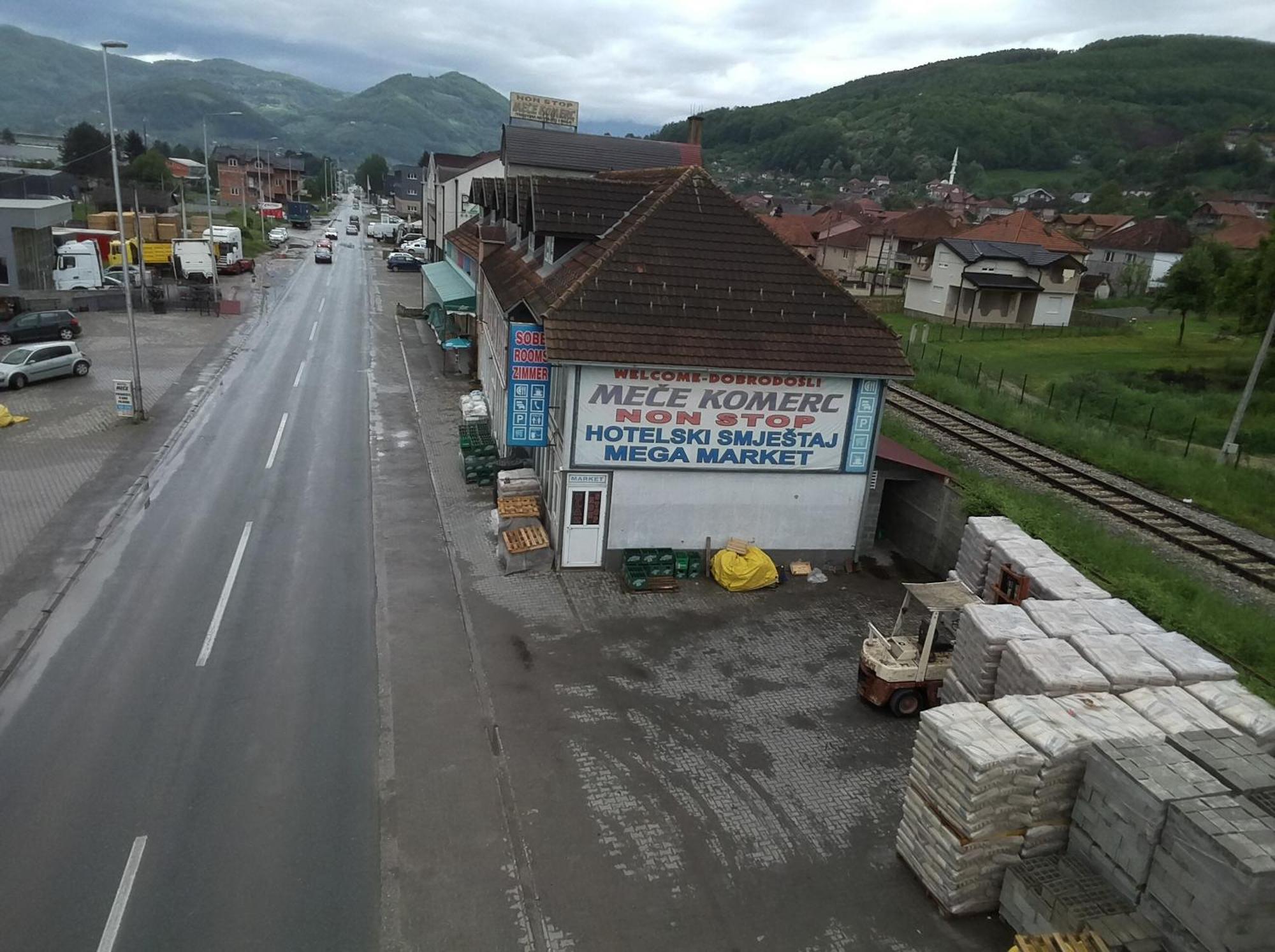 Guesthouse Mece Бело Поле Екстериор снимка